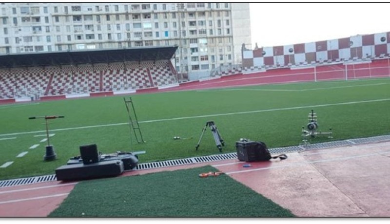 “الكاف” تؤهل أرضية ملعب 20 أوت