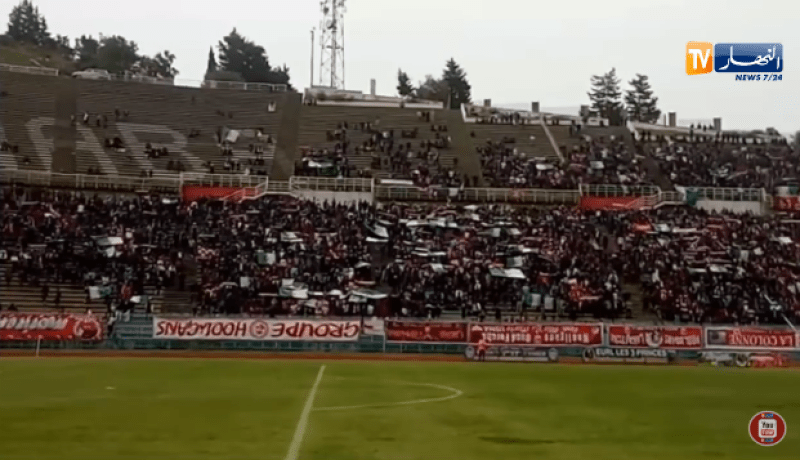 بالفيديو.. أنصار إتحاد عنابة يتضامنون مع شهداء الطائرة العسكرية