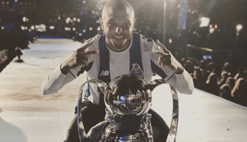 براهيمي أفضل مراوغ في الدوري البرتغالي