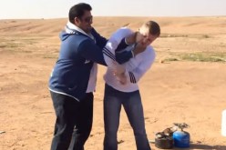 بالفيديو  مدرب كاراتيه بريطاني يتحدى شاب  لكن النتيجة لم تكن متوقعة