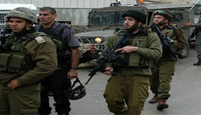 قوات الاحتلال الإسرائيلي تداهم منازل نواب الفلسطينيين في جنين