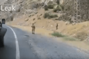 بالفيديو…قناص كردي يطلق النار على جنود أتراك