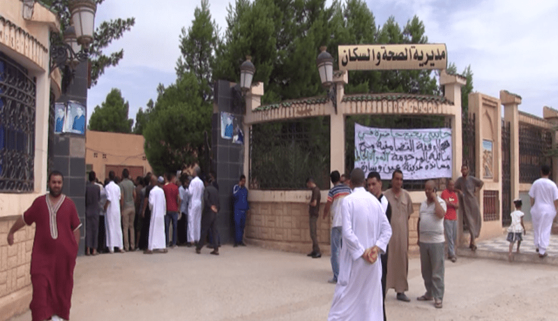 احتجـاجــات أمام مقر مديرية الصحة بالجلفة ومسيــرة فـي شــوارع عيــن وســـارة