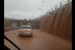 بالفيديو نفق في بوسماعيل يتحول إلى شلال .. تعرف على السبب