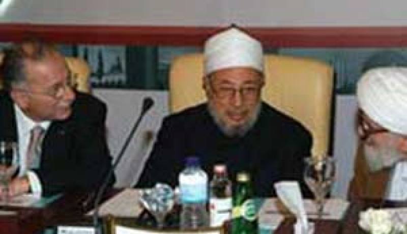 القرضاوي يدعو لتقارب سني شيعي ضد الصهاينة