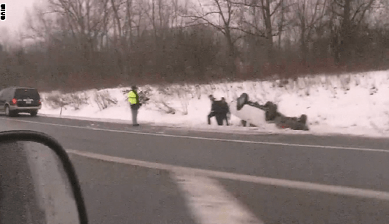 وفاة طفلة و4 جرحى في انقلاب سيارة بسكيكدة