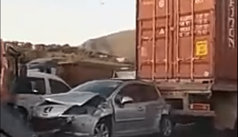 4 جرحى في حادث تصادم تسلسلي بين 10سيارات وشاحنتين بالأخضرية