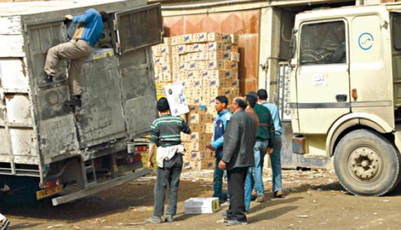 بارونات اقتصادية وتجارية تسعى للإطاحة بسوق الجملة ''السمار ''