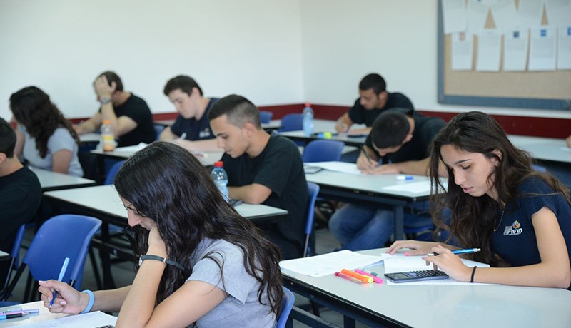 دورة استثنائية للراسبين في الأولى والثانية ثانوي بداية من 2016