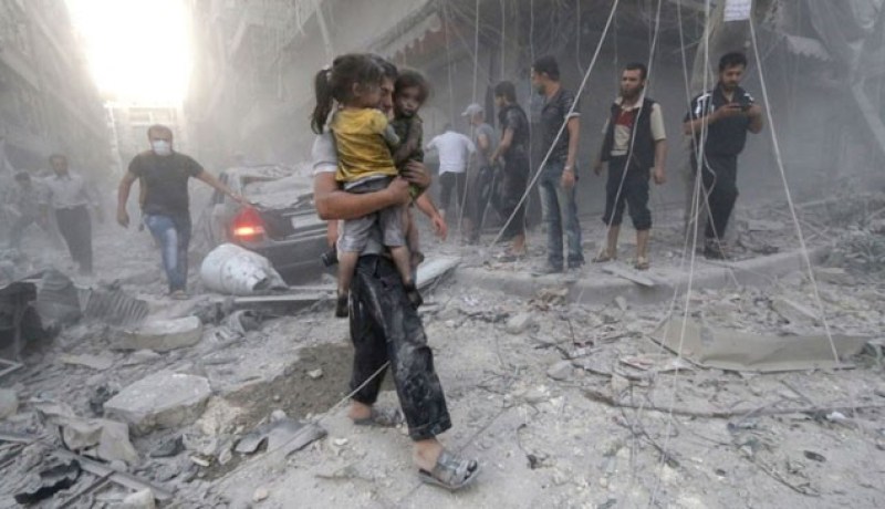 طيران النظام السوري يقتل 12 شخصا في مدينة حلب