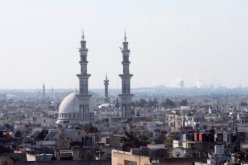 الإبراهيمي يقول إن النظام السوري سمح للنساء والأطفال بمغادرة حمص