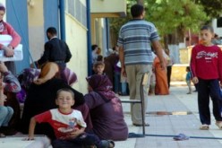 اكثر من الف فلسطيني يدخلون لبنان بعد القتال في دمشق