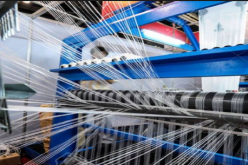 المجمع العمومي للنسيج يطلق صناعة كمامات حماية