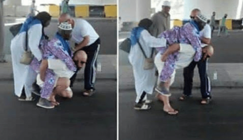 حاج أوروبي يحمل إفريقيا تتصدر الصور المشرقة