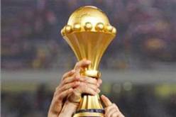 كأس إفريقيا المضبوطة بمطار القاهرة نسخة للدعاية