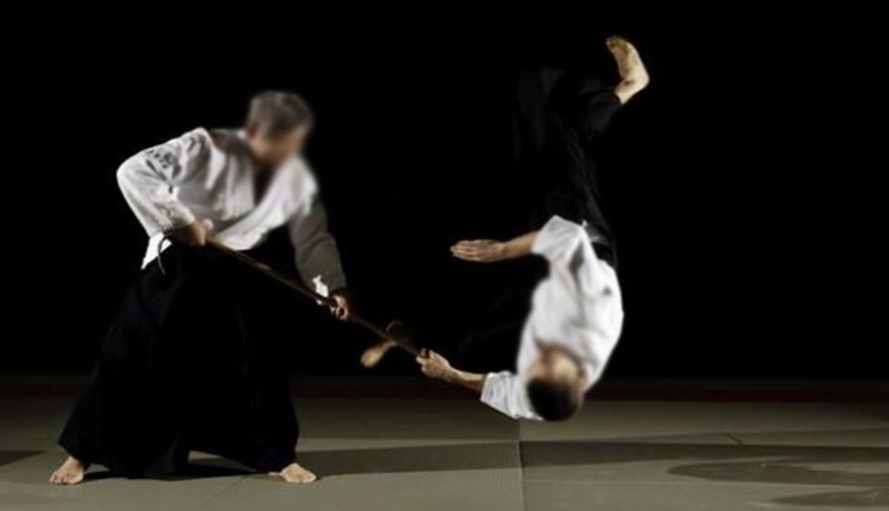 مسبوق يحرّض أبطالا في «الأيكيدو» على سرقة عشرات السيارات في العاصمة