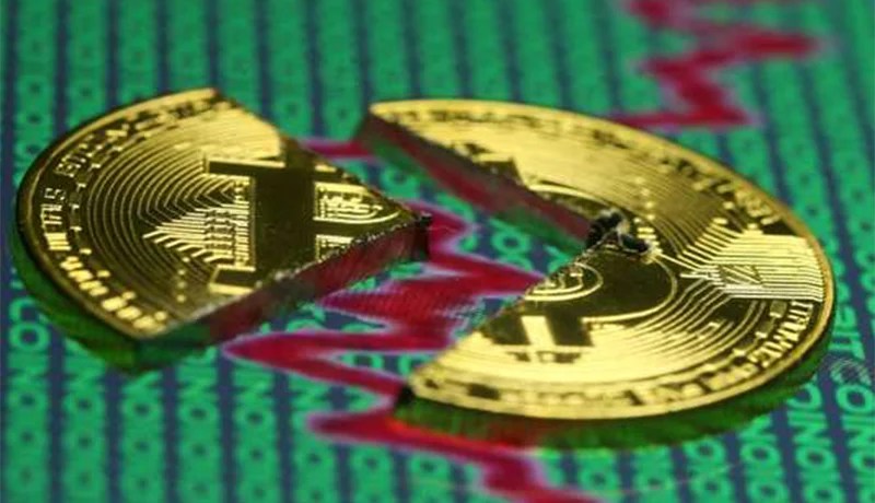 إنهيار حر للبيتكوين