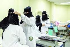 السعودية: السجن و الجلد لممرضة بسبب صورة!!