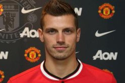 بالصور رسميا شنايدرلين لاعبا في مانشستر يونايتد