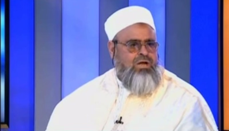 بالفيديو الإمام علي عية يؤكد أن الإضراب عن الطعام لا يجوز