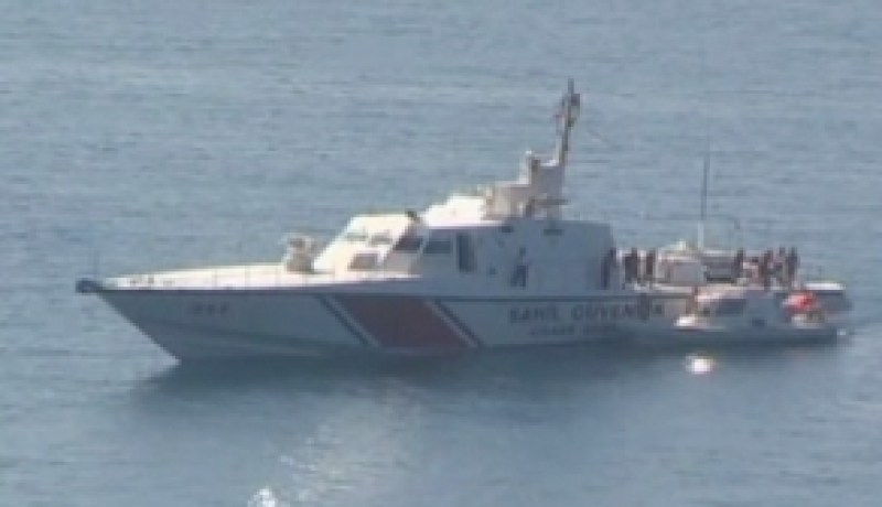 مصرع 18 مهاجرا وفقدان 9 لدى غرق سفينتهم في بحر ايجه