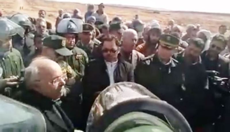 بالفيديو سكان النعامة يثورون في وجه الوالي ويطالبونه.. إرحل
