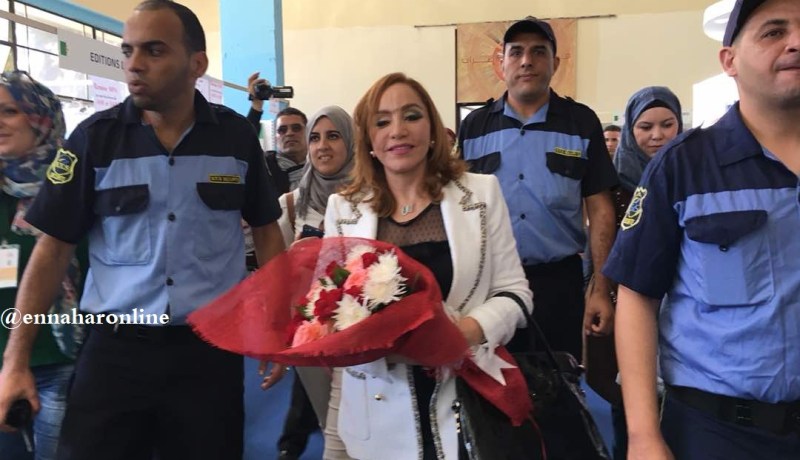 بالصور..أحلام مستغانمي في “السيلا” وسط حراسة مشددة