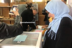 بالصور والفيديو.. بن فليس يدلي بصوته في مدرسة عليق بحيدرة