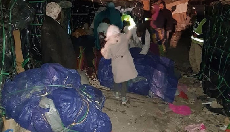 بالصور.. عملية ترحيل اللاجئين الأفارقة بباتنة