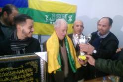 بالصور.. أنصار “الكناري” يُكرّمون أحد مؤسسي النادي