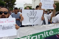 الأطباء المقيمون ينظمون مسيرة سلمية في سيدي بلعباس للمطالبة بتدخل الوزارة