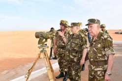  بالصور..قايد صالح يشرف على تنفيذ “إكتساح2018” بالذخيرة الحية في مرحلته الثالثة