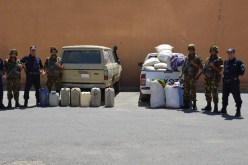  الجيش يحجز 2.2 كيلوغرام من الهيروين و6 أطنان من المواد الغذائية