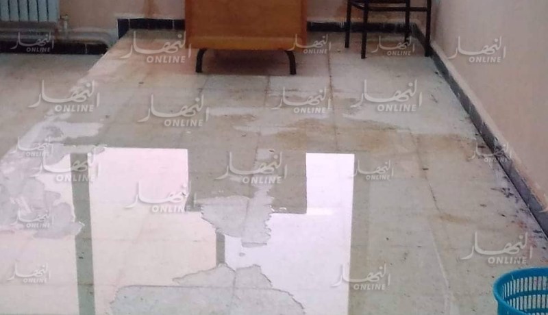 بالصور.. مياه الأمطار تُغرق ثانوية والتّلاميذ يُحرمون من الدّراسة بقالمة