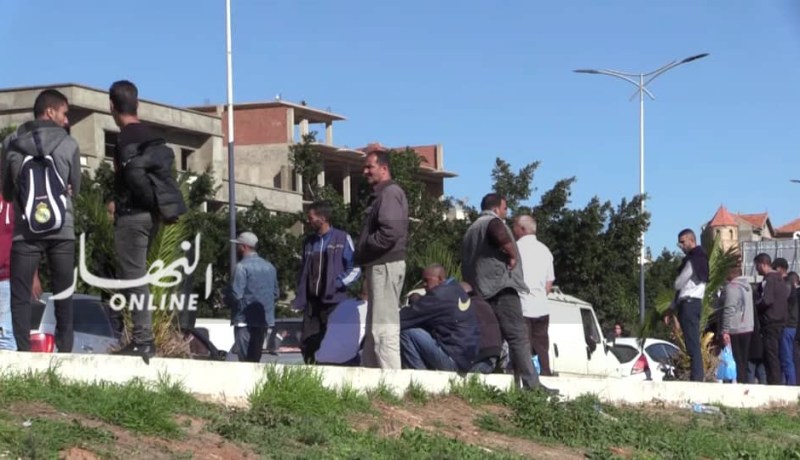 وهران.. ناقلو ومواطنو الجهة الشرقية يطالبون باعادتهم لمحطة المرشد