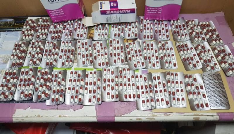 بالصور.. حجز طرد بريدي يحتوي على أدوية مهلوسة بميناء العاصمة