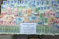 جمارك تبسة تحجز 20 ألف دينار تونسي معدة للتهريب