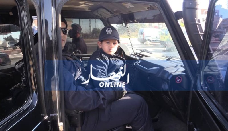 بالصور.. أمن ولاية تلمسان يحقق حلم الطفل موسى المريض