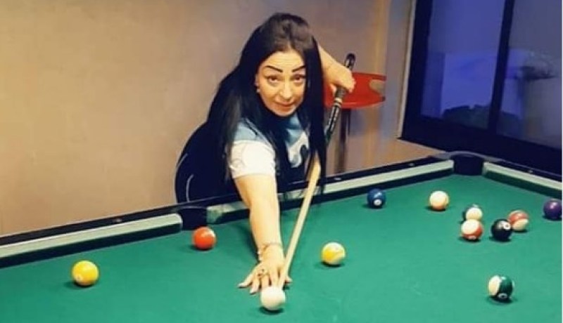 وردة شارليمونتي تغني..”ديرو عشرة واقرصو”!