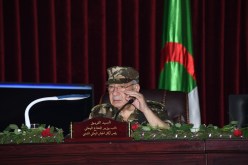 قايد صالح: “الجيش سيتصدى لكل من تسوّل له نفسه المساس بحرمة تراب الوطن”