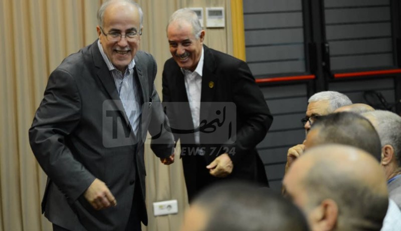 إسقاط شرط 600 توقيع للمنتخبين وفرض حيازة الشهادة الجامعية على المترشحين للرئاسيات