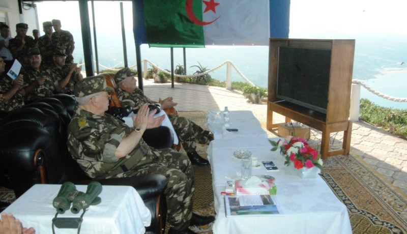 قايد صالح: نرفض أي تدخل أجنبي في الشؤون الداخلية للبلاد.. وعلى المتطاولين الإهتمام بمشاكلهم