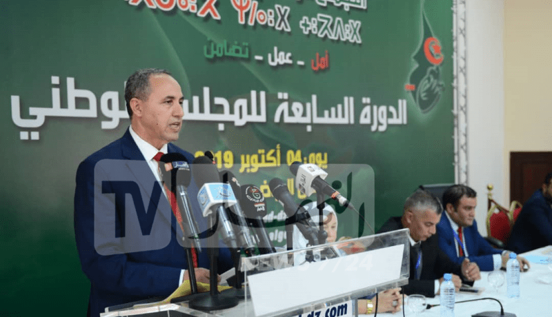 ميهوبي: “هناك طوابير من الشباب ينتظرون الحصول على بطاقة الناخب”