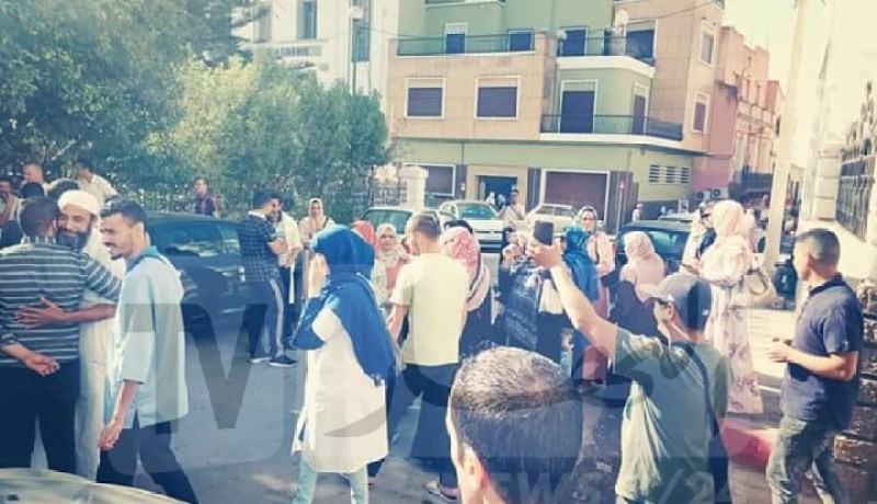 وقفة احتجاجية لأطباء وعمال الصحة الجوارية بمعسكر نتيجة تأخر صب رواتبهم