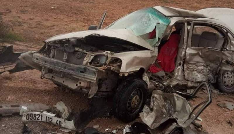 4 قتلى وجريحان بعد اصطدام سيارتين في سيدي لعجال بالجلفة