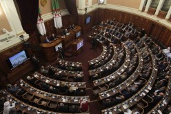 قوجيل يهنئ إطارات وموظفي مجلس الأمة بمناسبة اليوم العالمي للشغل