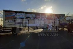 الهلال الأحمر يُخصص 100 طن من المساعدات لـ4 ألاف عائلة بمناطق الظل