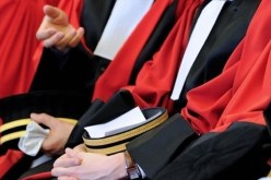 وضع رئيس الغرفة الإجتماعية بمجلس قضاء سطيف تحت الرقابة القضائية