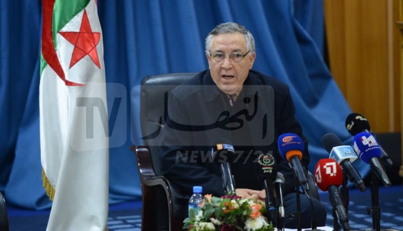 الأفلان يعزي أفراد الجيش وعائلات شهيدي تحطم الطائرة العسكرية