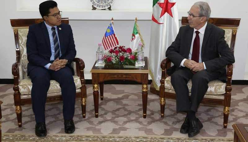 شيالي يتسلم دعوة للمشاركة بمؤتمر الهيئة الدولية للمساعدات البحرية بماليزيا